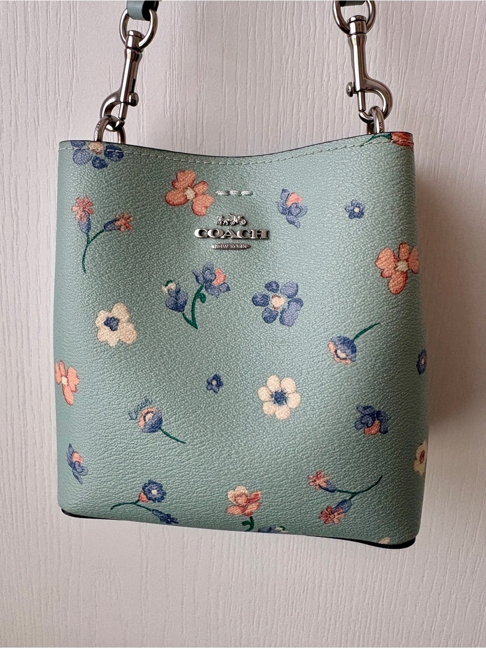 LIKE NEW- Coach Mini Town Bucket Bag